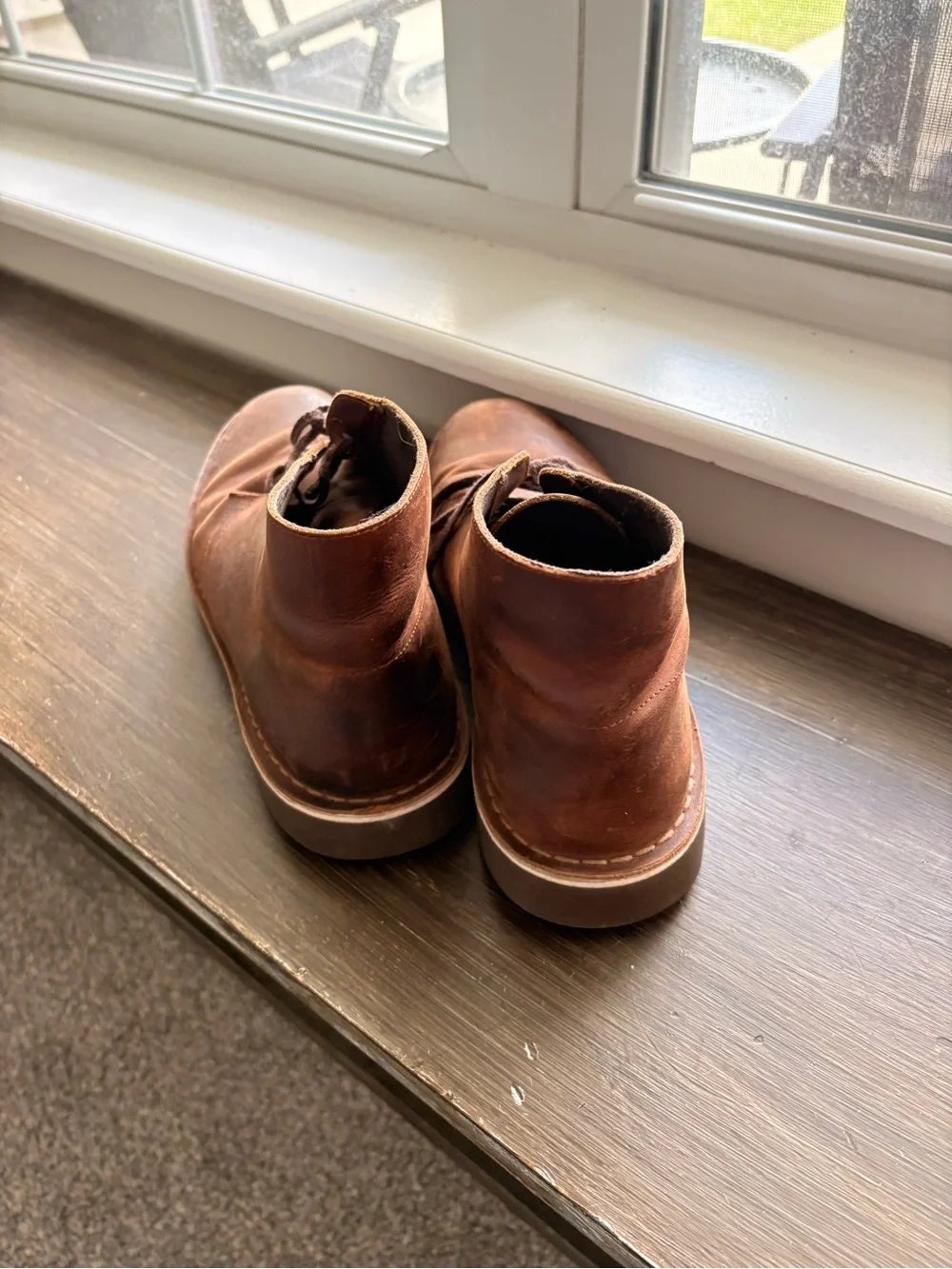 Clarks Men's Chestnut Leather Chukka Boots
